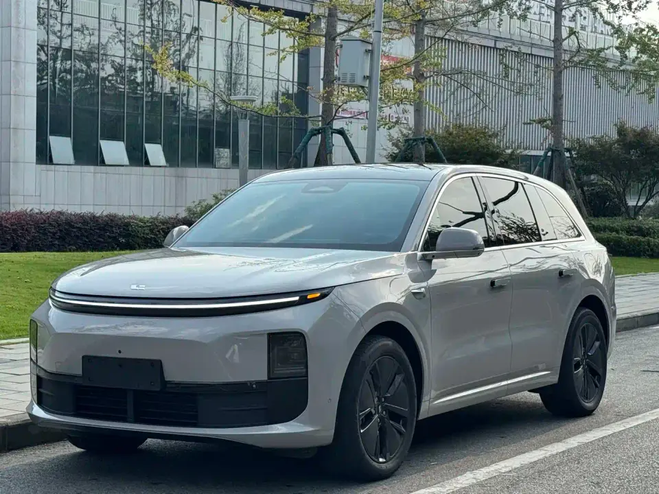Li Auto L6 Pro 2024