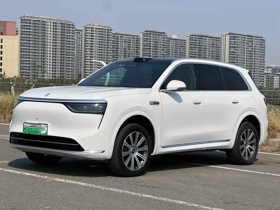AITO Wenjie AITO M8 Extended Range Ultra 53.4kWh 6-Seater 2025