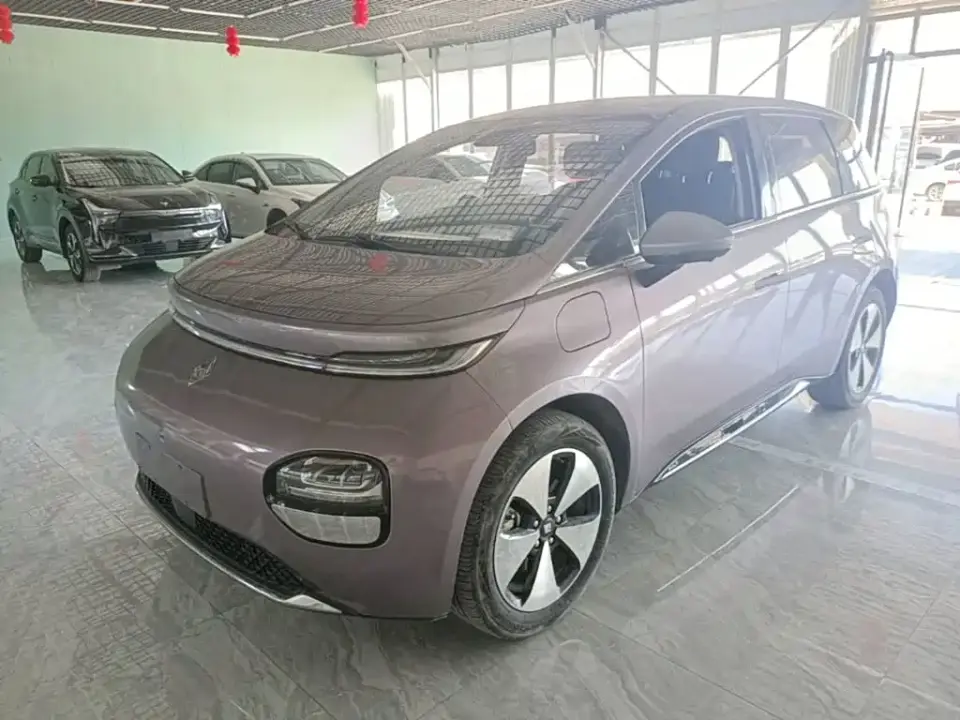 Baojun Cloud 460 Pro 2023