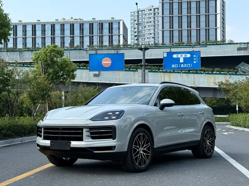 Porsche Cayenne Cayenne 3.0T 2025