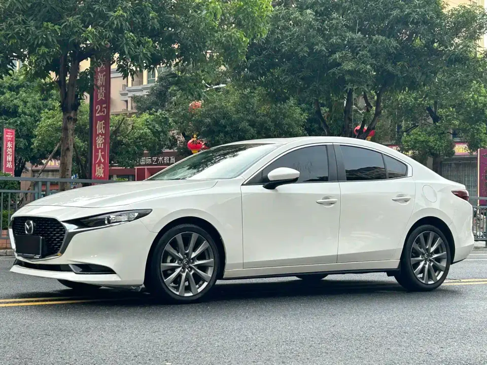 Mazda Mazda3 Axela 2.0L Automatic Premium Edition 2021