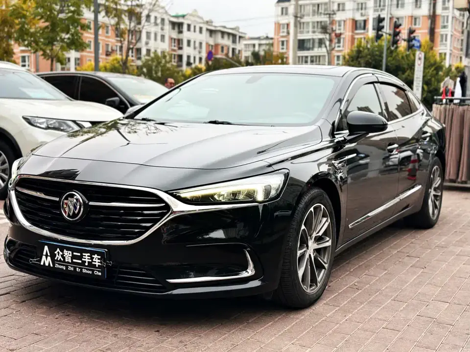 Buick LaCrosse 652T Luxury 2023