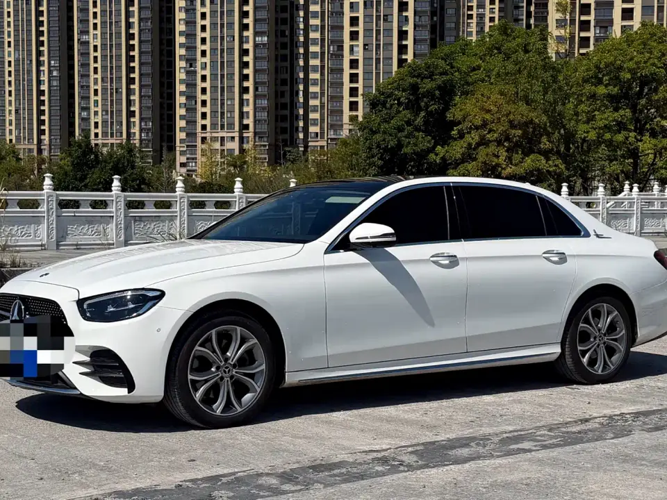 Mercedes-Benz E-Class Second Facelift E 300 L Sport Luxury 2022