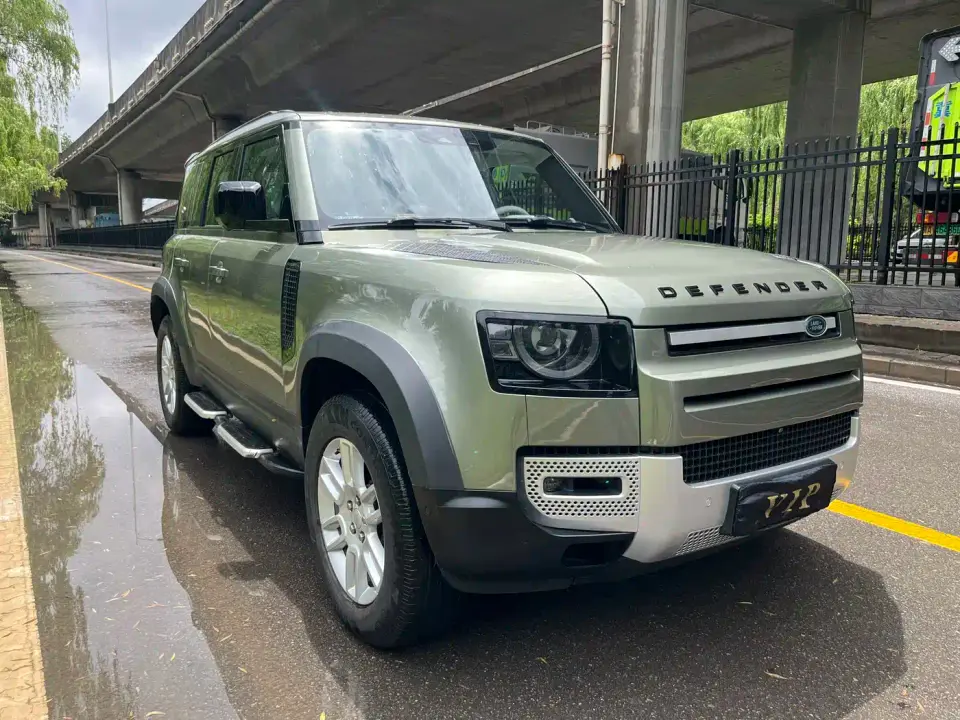 Land Rover Defender Model 110 P400 SE 2020