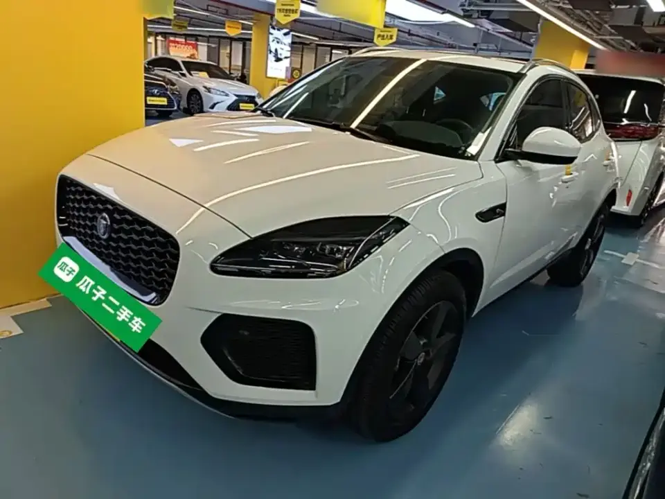 Jaguar E-PACE Progressive Sport Edition R-DYNAMIC S 2024