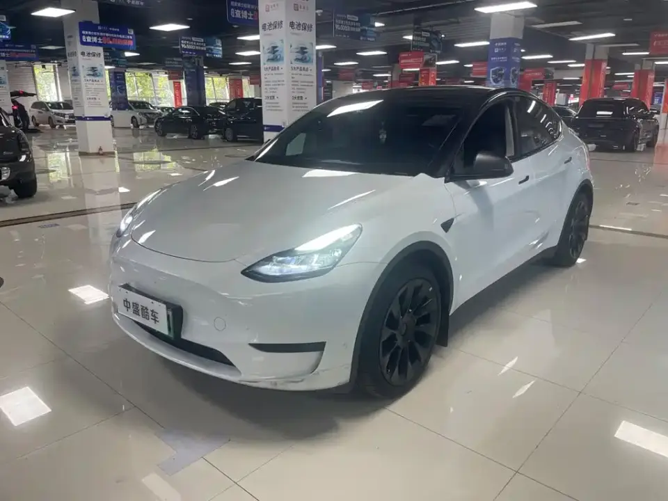 Tesla Model Y Facelift Rear-Wheel Drive Version 2023