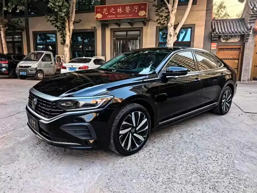 Volkswagen Passat Outstanding 380TSI Dragon Soaring Edition 2024