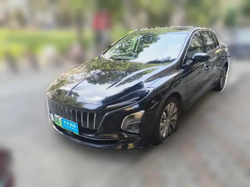 Hongqi E-QM5 620km PLUS 2023