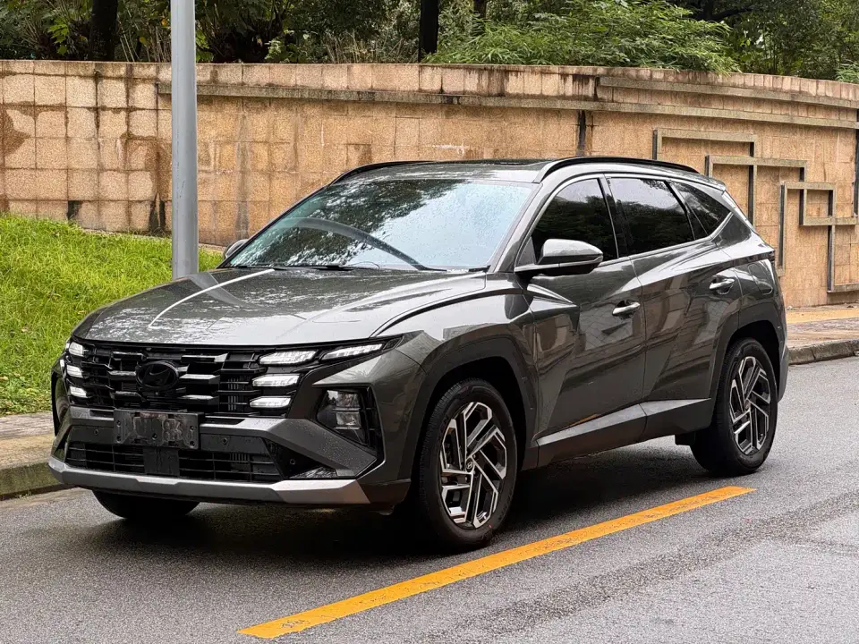 Hyundai Tucson Tucson L 1.5T Flagship Edition 2024
