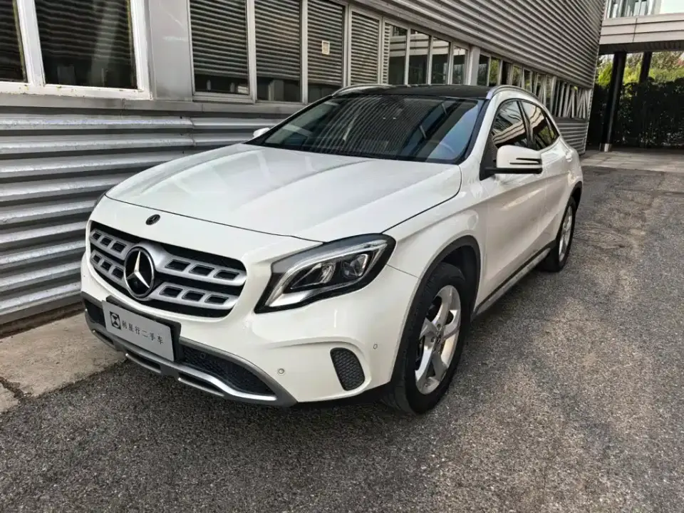 Mercedes-Benz GLA-Class GLA 200 Dynamic 2019