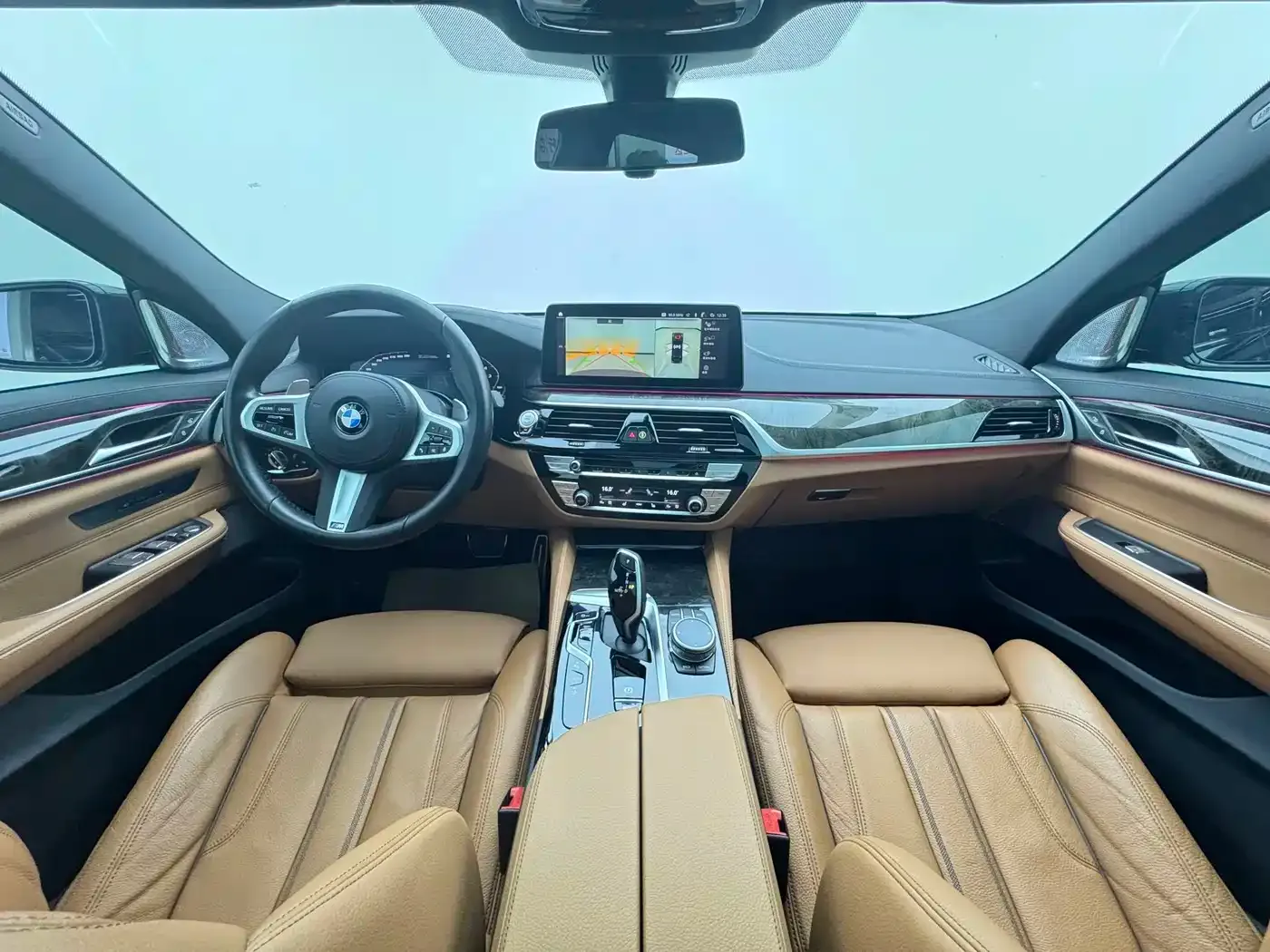 BMW 6 Series GT Model 630i M Sport Package 2023 — фото 4