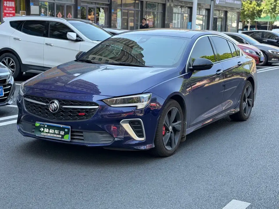 Buick Regal GS 28T Premium Model 2021