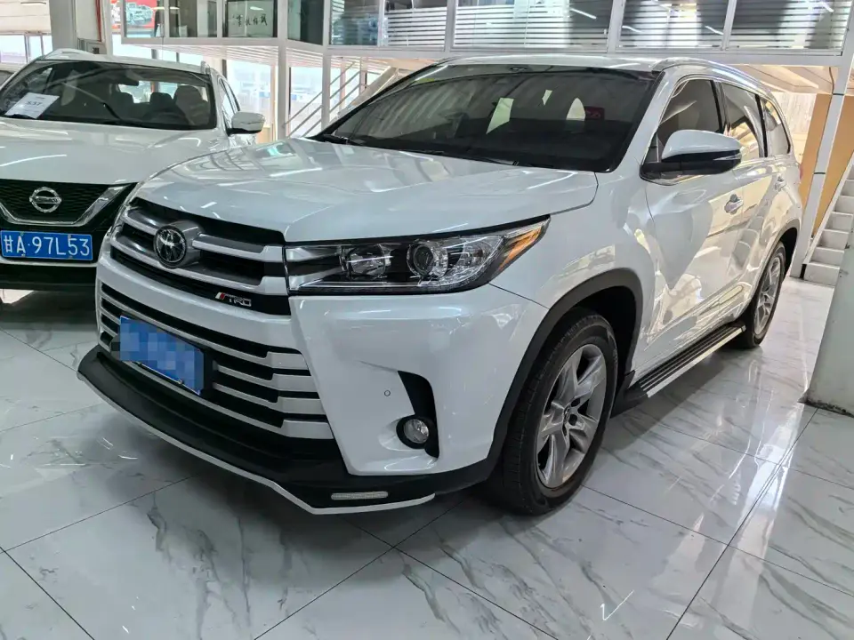 Toyota Highlander 2.0T AWD Luxury 7-Seater 2022