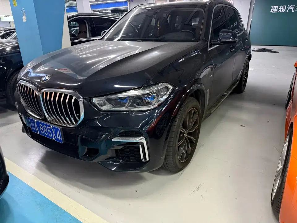 BMW X5 xDrive 30Li Premium M Sport Package 2023