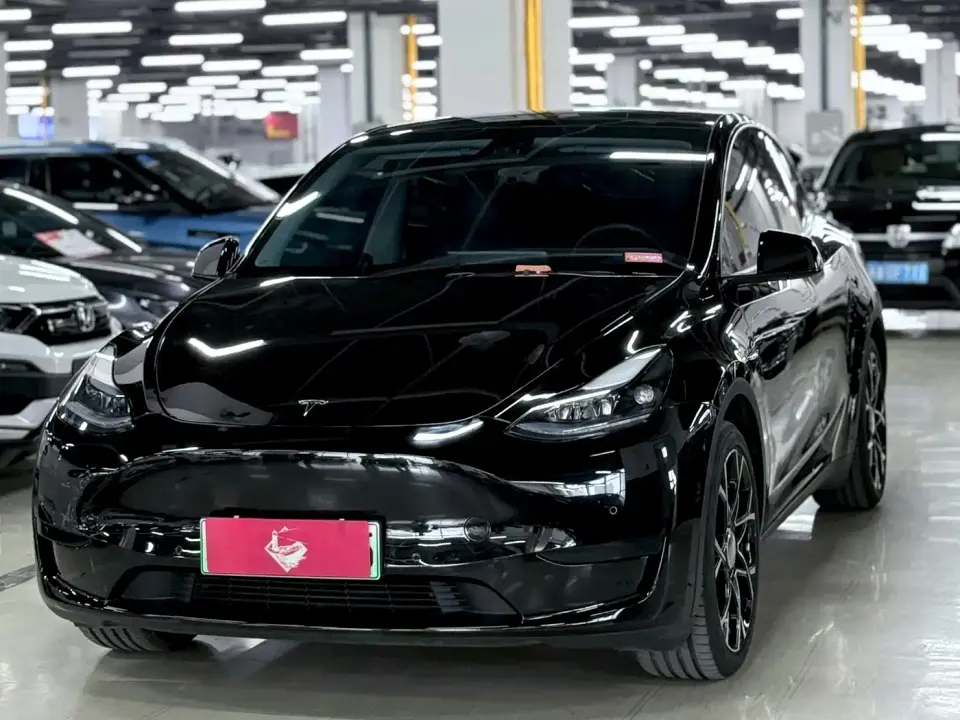 Tesla Model Y Facelift Rear-Wheel Drive Version 2023