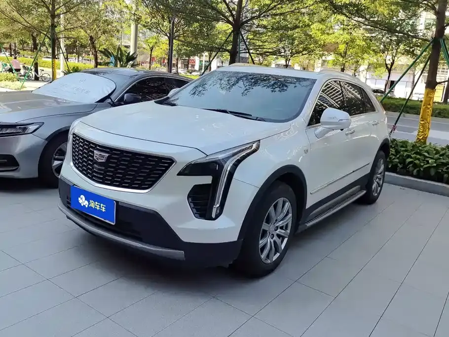 Cadillac XT4 28T FWD Luxury Edition 2021