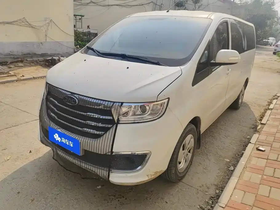 JAC Refine M3 PLUS 1.8L Manual Comfort 7/8 Seater 2025