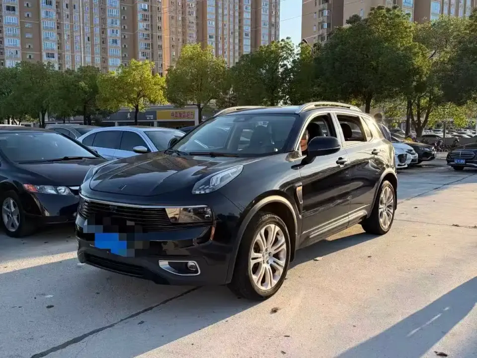 Lynk & Co 01 2.0T 2WD Pro Version 2019