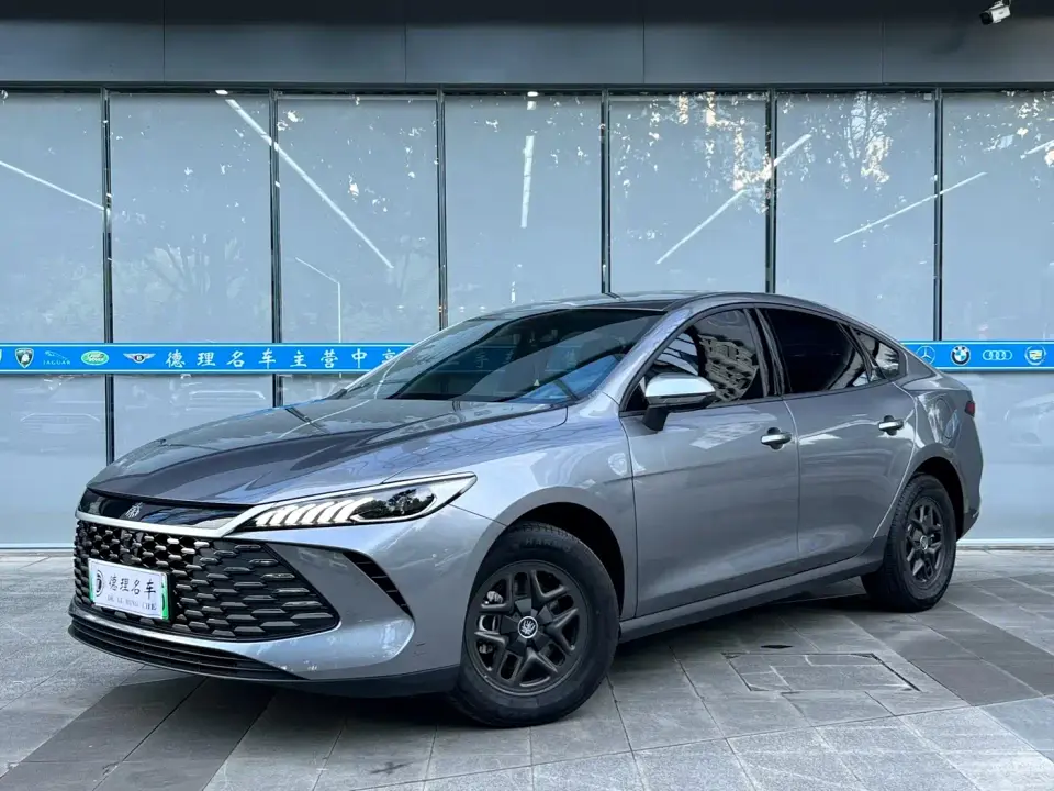 BYD Qin PLUS DM-i 128KM Progressive 2025