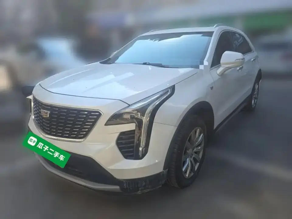Cadillac XT4 28T FWD Leading Edition 2019