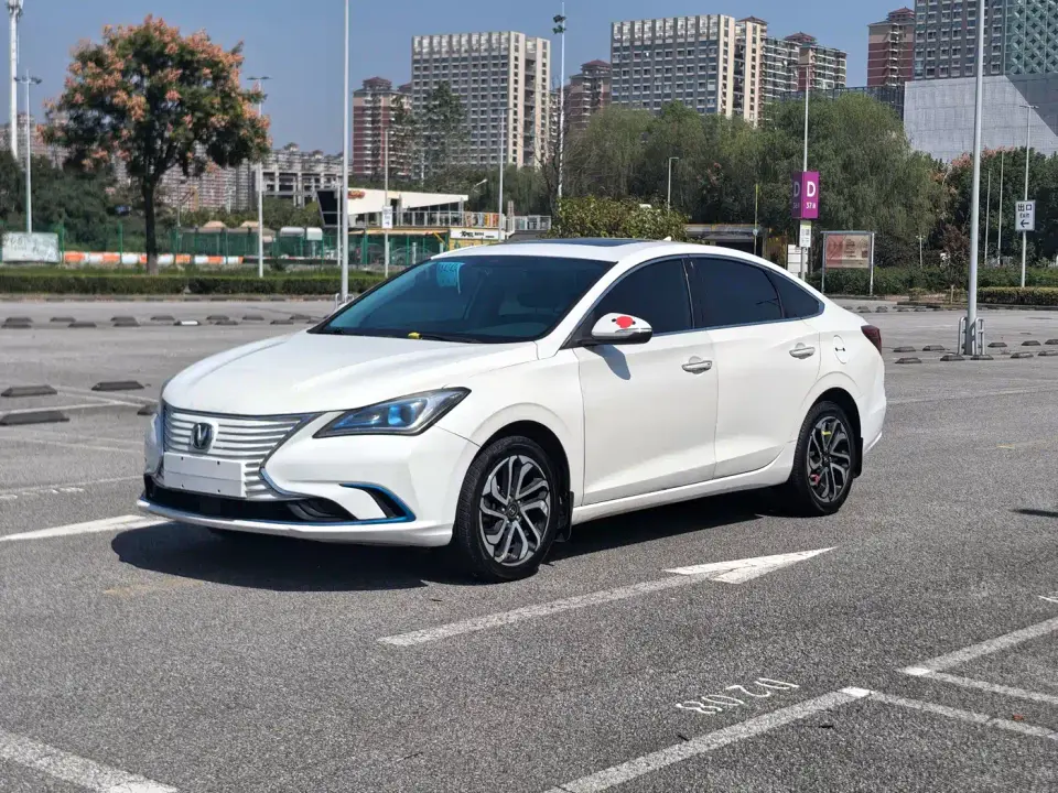 Changan Eado New Energy EV460 Intelligent Leader Edition 2019