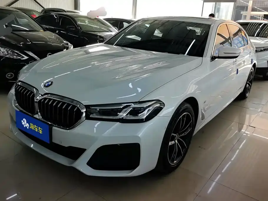 BMW 5 Series 525Li M Sport Package 2021