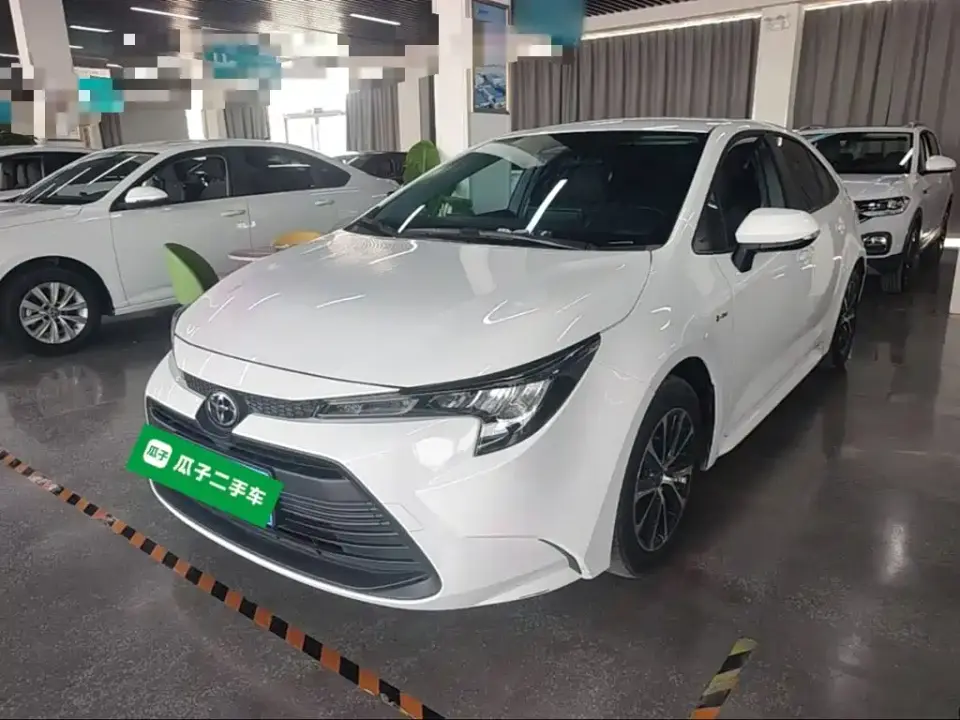 Toyota Levin Smart Hybrid 1.8L Leading Edition 2024