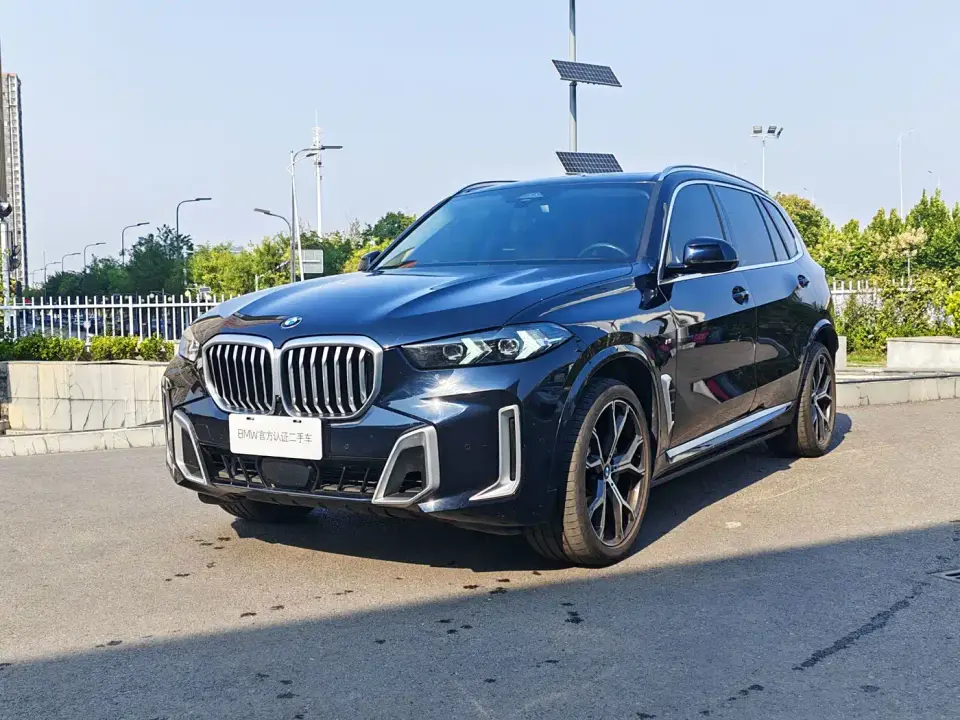 BMW X5 xDrive 30Li Premium M Sport Package 2024