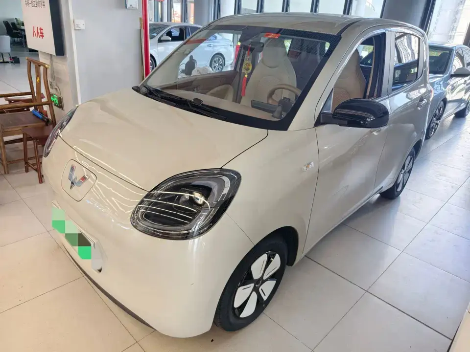 Wuling Motors Hongguang MINIEV 4-Door Advanced 2026