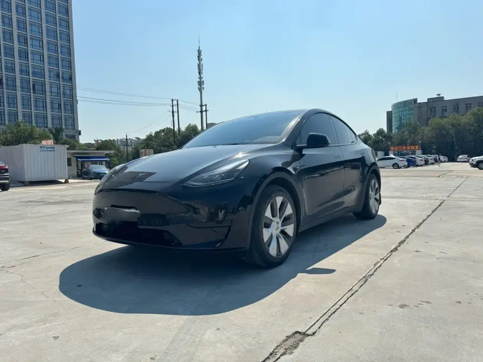 Tesla Model Y Rear-Wheel Drive Edition 2022
