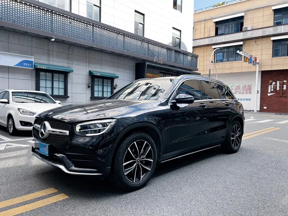 Mercedes-Benz GLC-Class GLC 260 L 4MATIC Sporty 2020