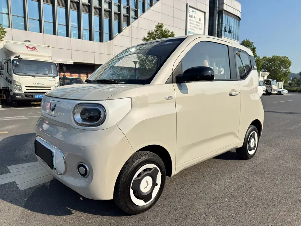 Wuling Motors Hongguang MINIEV 3rd Generation 215km Youth Edition 2025