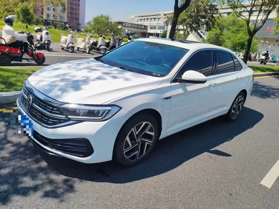 Volkswagen Sagitar Model Year 280TSI DSG Surpass Edition 2022
