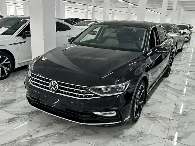 Volkswagen Magotan 2 Million Units Anniversary Edition 330TSI DSG Leading Type 2023