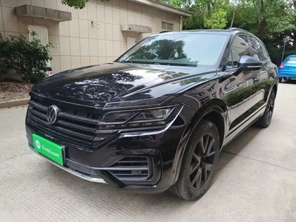 Volkswagen Touareg 3.0TSI R-Line Classic Sport Package 2021