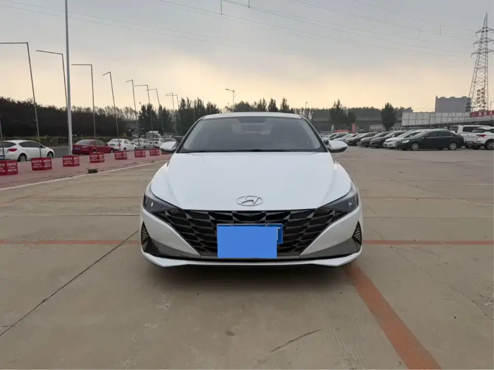 Hyundai Elantra 1.5L CVT GLX Elite Edition 2023