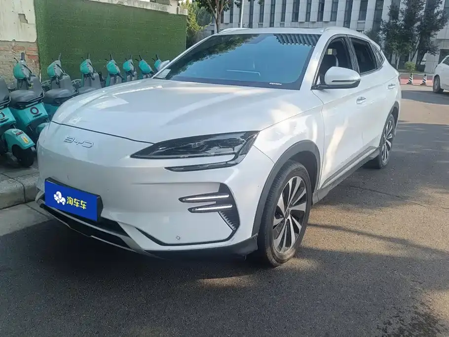 BYD Song PLUS PHEV Glory Edition EV 520km Luxury 2024