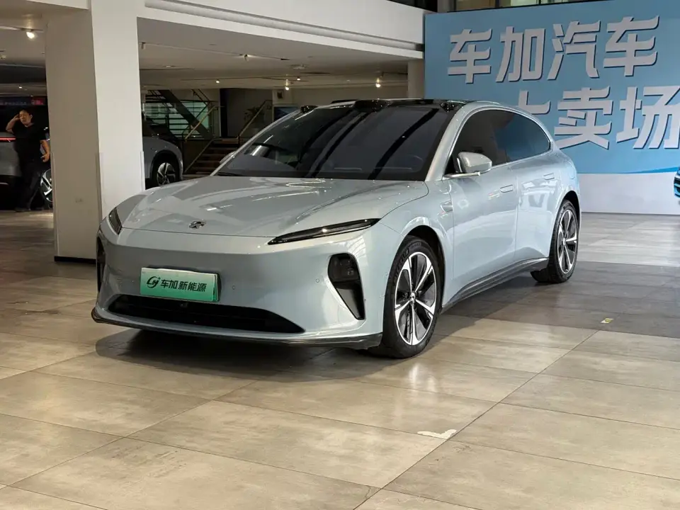 NIO ET5T Model 75kWh Touring 2024