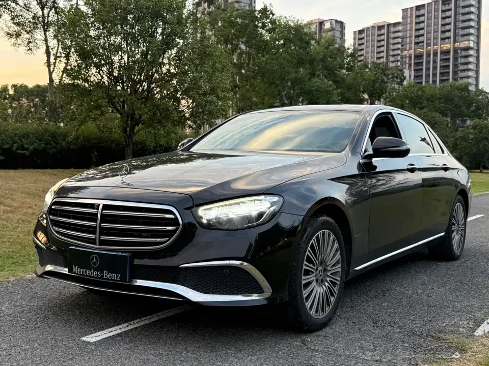 Mercedes-Benz E-Class Facelift E 300 L Luxury 2022