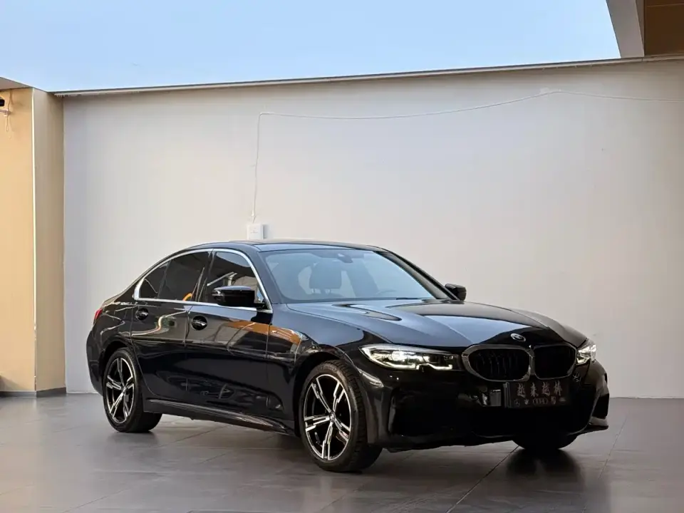BMW 3 Series Facelift 325i M Sport Package 2023