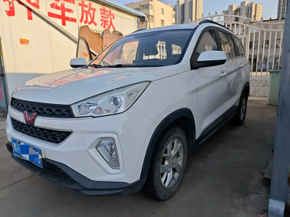 Wuling Motors Wuling Hongguang S3 1.5L Manual Comfort Model China VI 2020