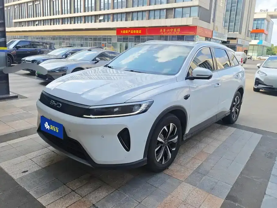 BYD Seal 05 DM-i DM-i Smart Drive Edition 115KM Honor 2025