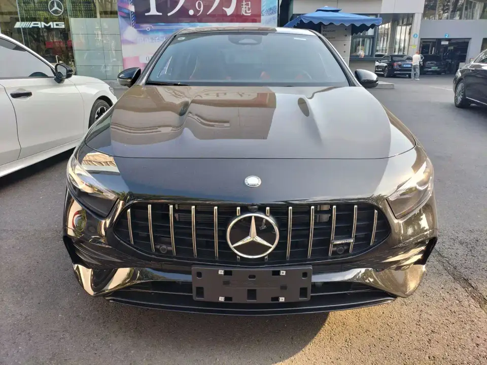 Mercedes-Benz A-Class AMG Facelift AMG A 35 L 4MATIC 2026