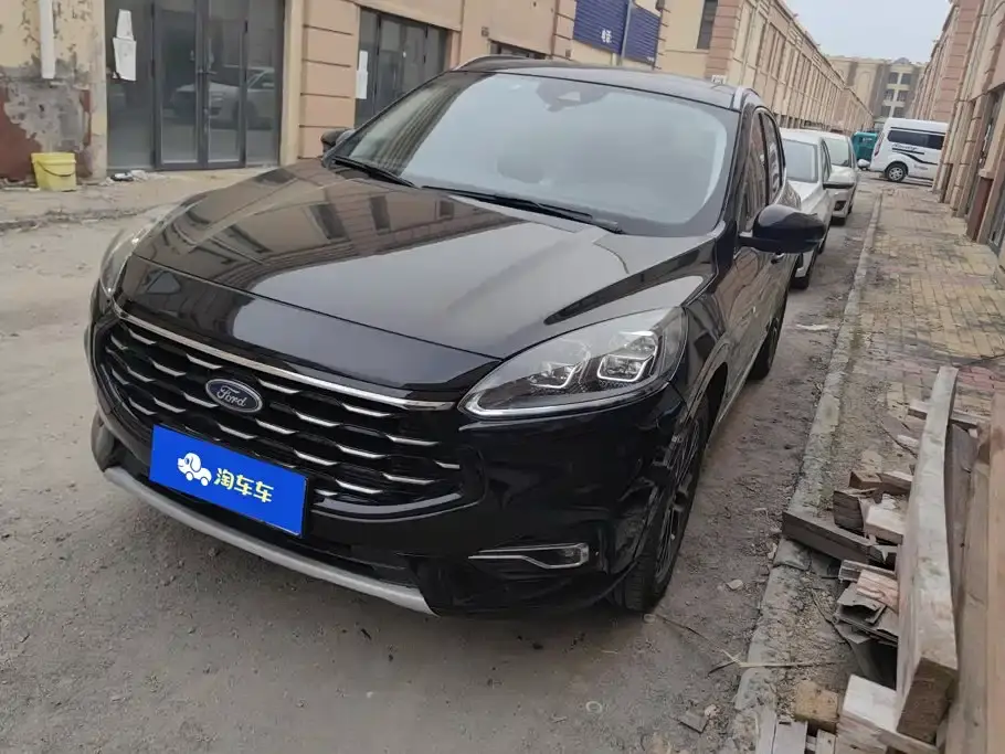 Ford Escape EcoBoost 245 AWD Premium Edition 2021