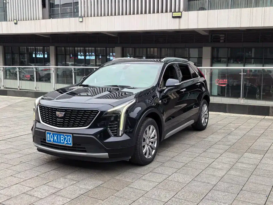 Cadillac XT4 28T FWD Leading Trim 2020