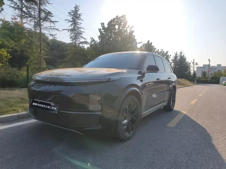 Li Auto Li L8 Air 2024