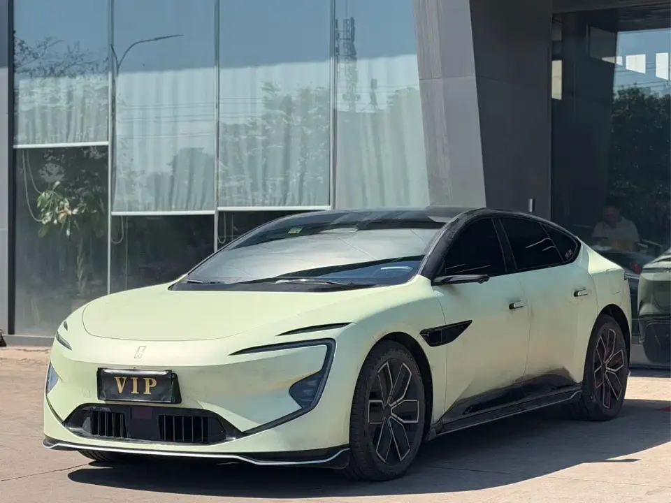 Avatr 12 650 Triple Laser AWD Performance Edition 2023