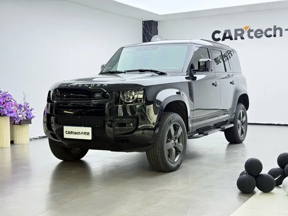 Land Rover Defender 110 3.0T P400 -Dynamic HSE 2025