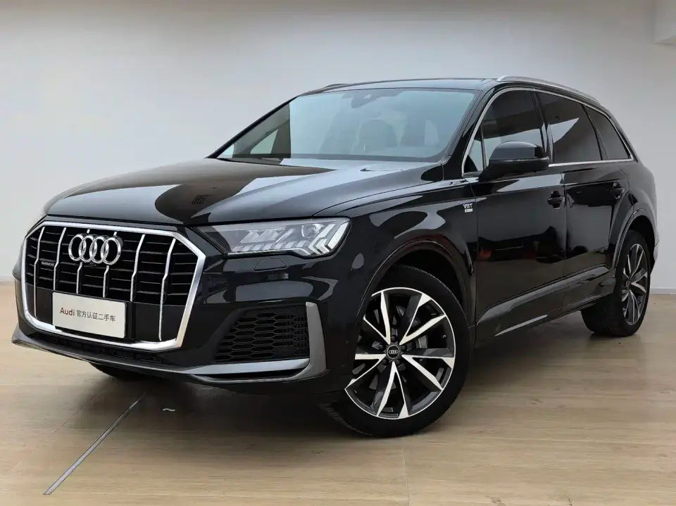 Audi Q7 55 TFSI quattro S line Sport 2023