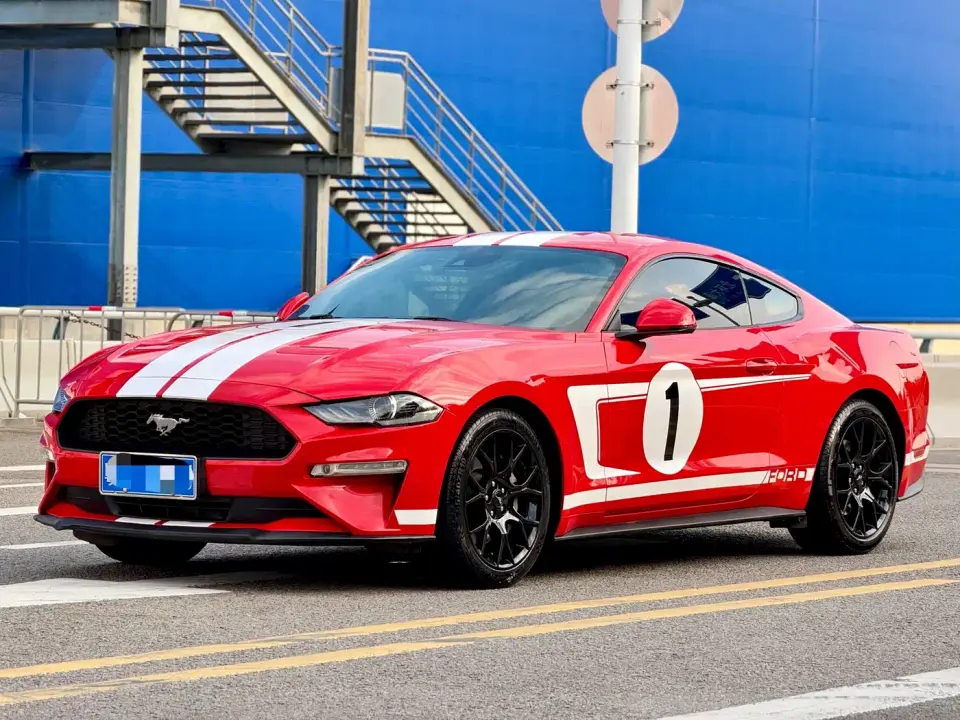 Ford Mustang 2.3L EcoBoost 2019